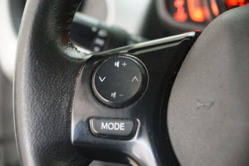 Peugeot 108 PureTech 82 3 porte Allure