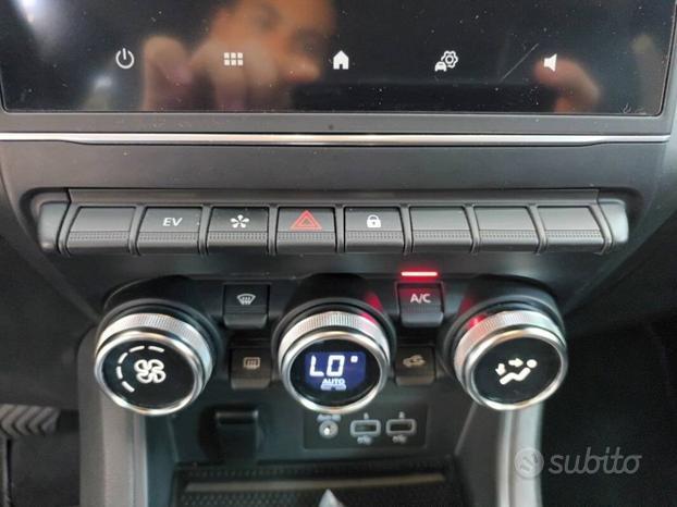 Renault Captur 1.6 E-Tech hybrid Intens 145cv auto