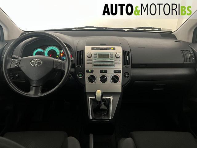 TOYOTA Corolla 1.6 16V 5 porte