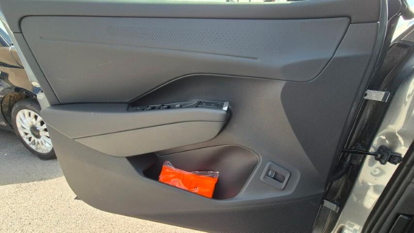 Volkswagen T-Roc 1.5 eTSI ACT 150 CV DSG Style - KM0 2026