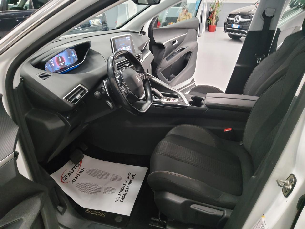 Peugeot 5008 BlueHDi 130 S&S Business