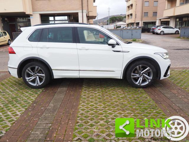 VOLKSWAGEN Tiguan 1.5 TSI 150 CV R-Line FINANZIABILE C/GARANZIA