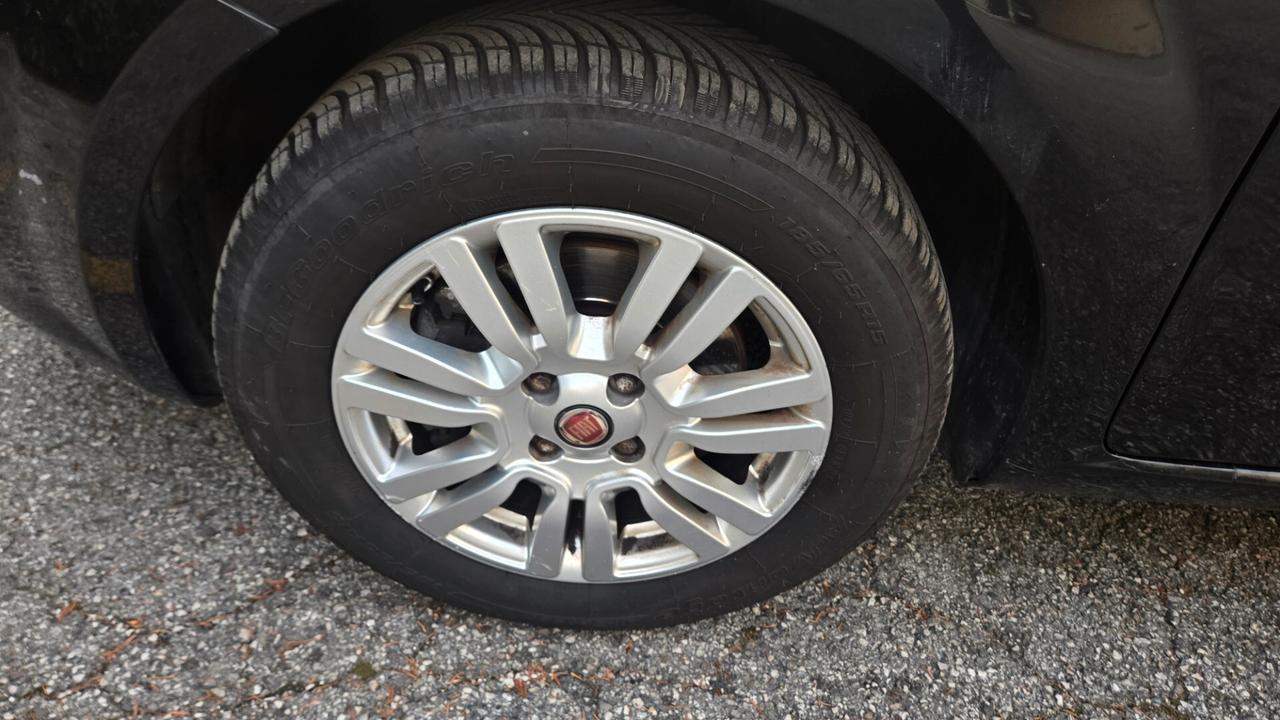 Fiat Punto 1.3 MJT II S&S 95 CV 5 porte Sport