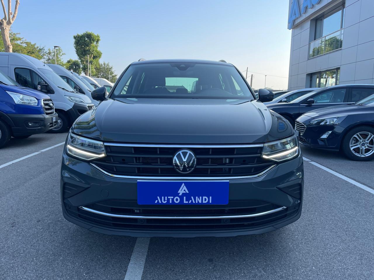 Volkswagen Tiguan 2.0 TDI 150 CV SCR DSG Elegance