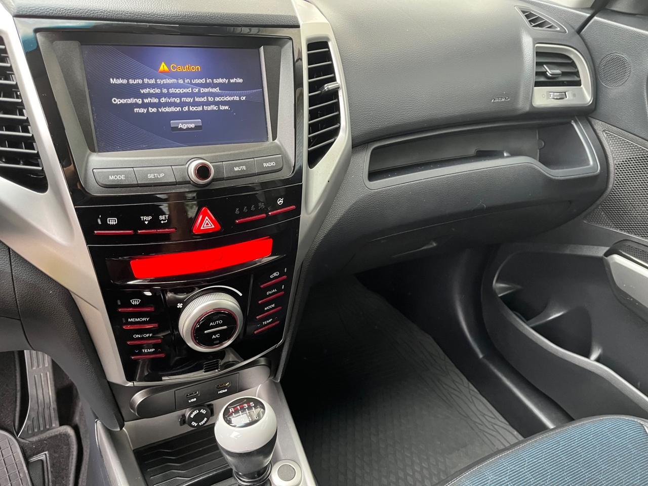 Ssangyong Tivoli 1.6d 2WD Go