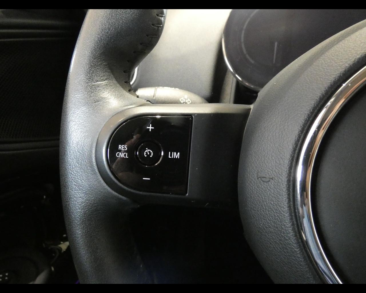 MINI Mini Countrym.(F60) - Mini 1.5 Cooper Business Countryman