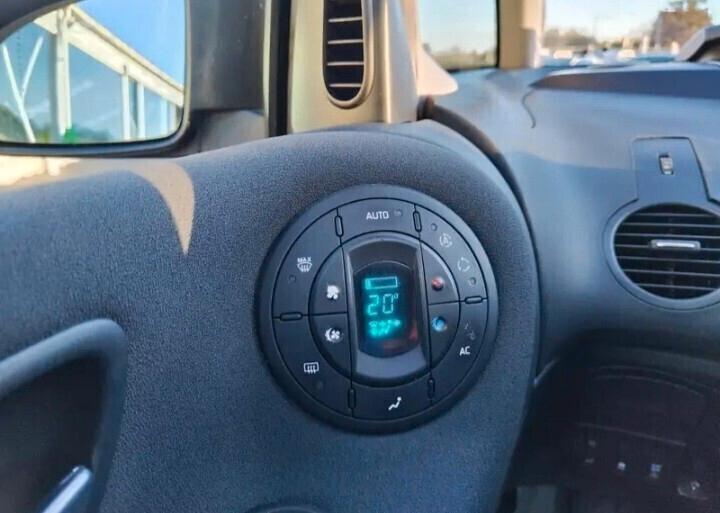 Renault Espace 2.0t Privilege 7 posti benzina 12 mesi garanzia