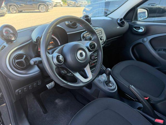 SMART ForFour 70 1.0 twinamic Superpassion