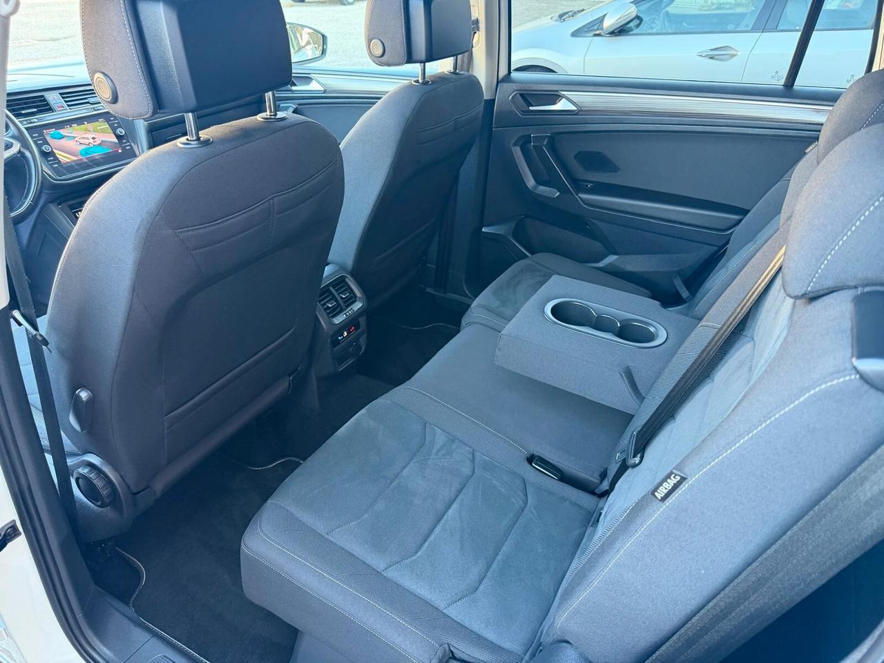 Volkswagen Tiguan Allspace 2.0 TDI SCR DSG Elegance Tetto Apribile