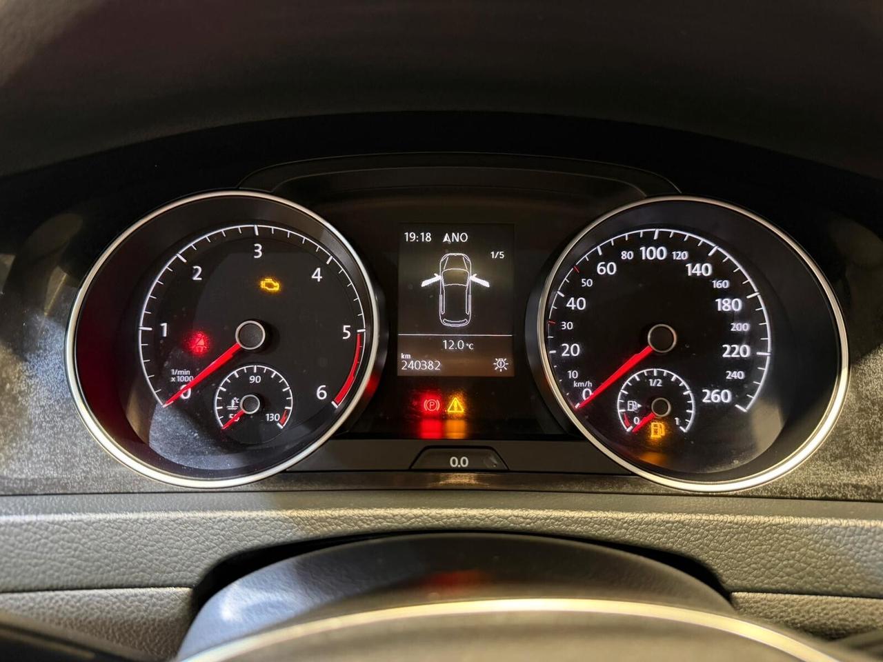 Volkswagen Golf Business 1.6 TDI 5p. Highline