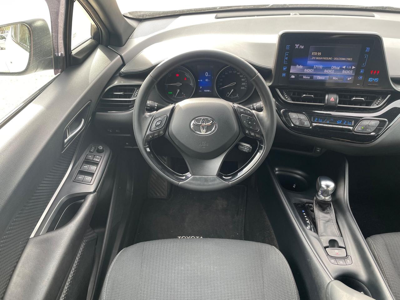 Toyota C-HR 1.8 Hybrid E-CVT Business