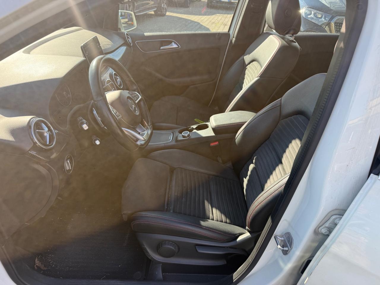 Mercedes-benz B 200 d Automatic Premium