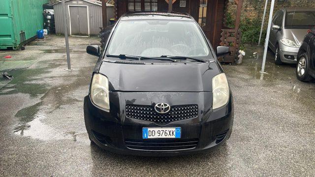 TOYOTA Yaris 1.4 D-4D 5 porte Sol m-mt