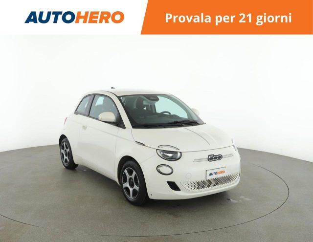 FIAT 500e Berlina 42 kWh Passion