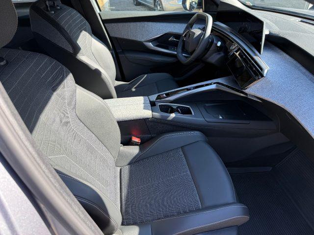 PEUGEOT 3008 Hybrid 136 e-DCS6 Allure PARI AL NUOVO