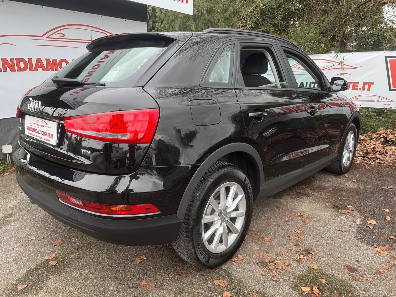 Audi Q3 2.0 TDI 120 CV Business