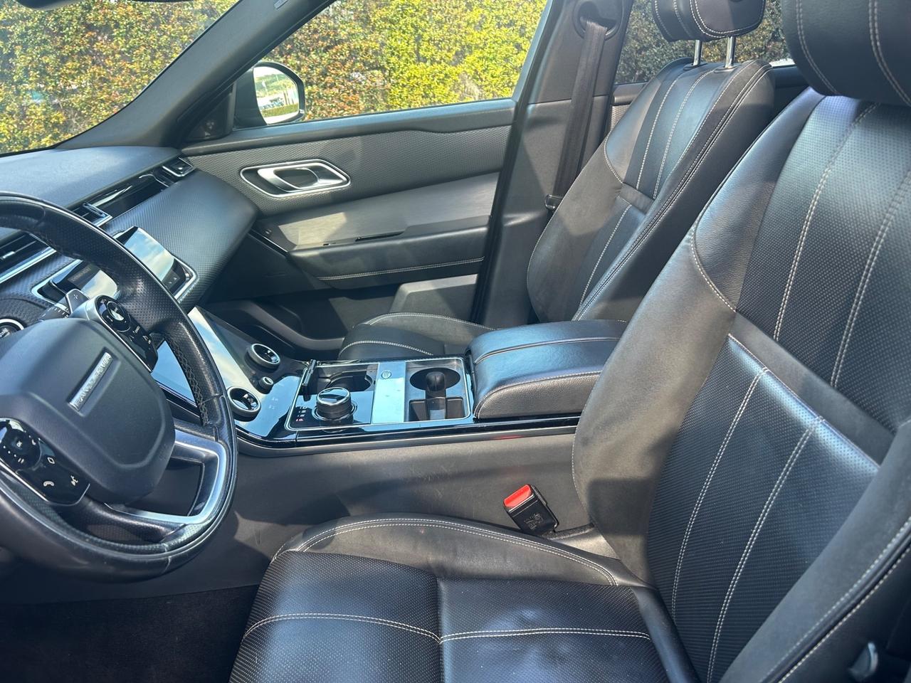 Land Rover Range Velar 2.0D I4 240 CV R-Dynamic