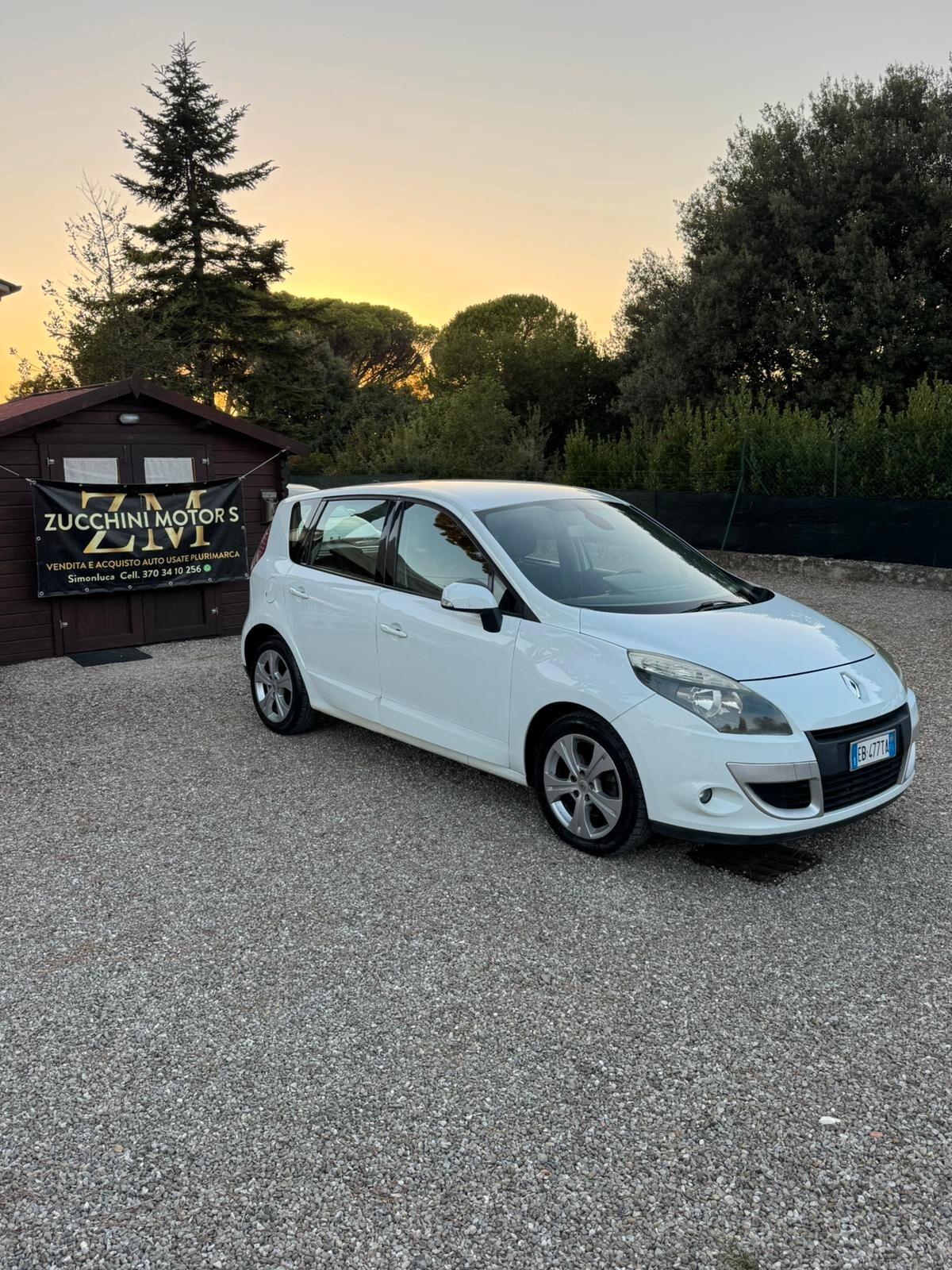 Renault Scenic Scénic X-Mod 1.5 dCi 110CV Dynamique