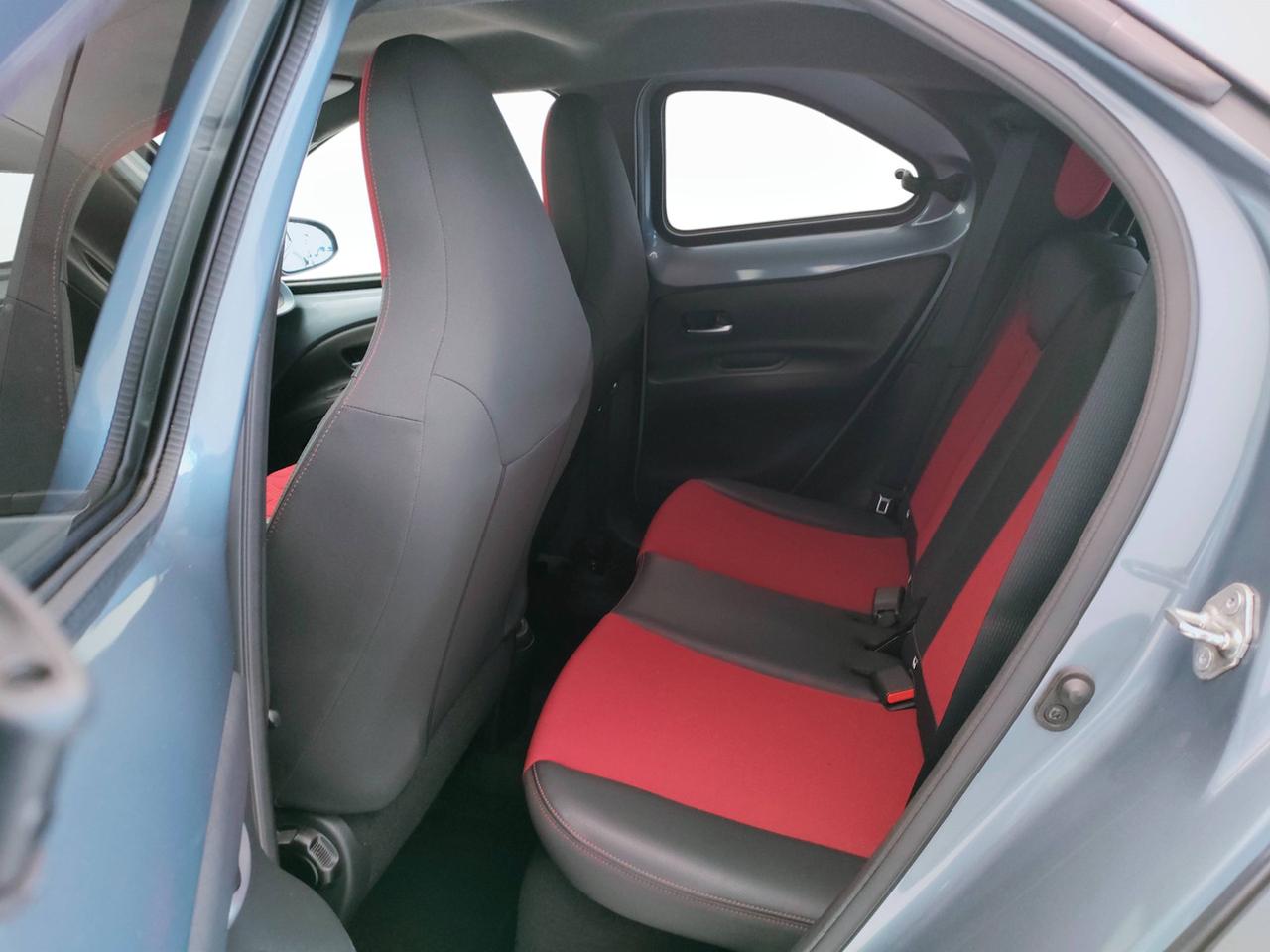 TOYOTA Aygo X - Aygo X 1.0 Undercover 72cv s-cvt