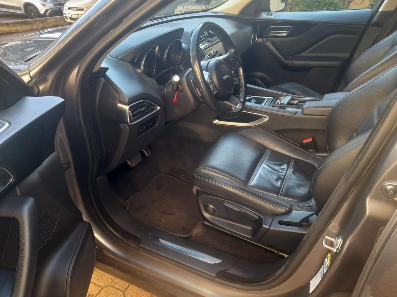 Jaguar F-Pace 2.0 20d Turbo #7015