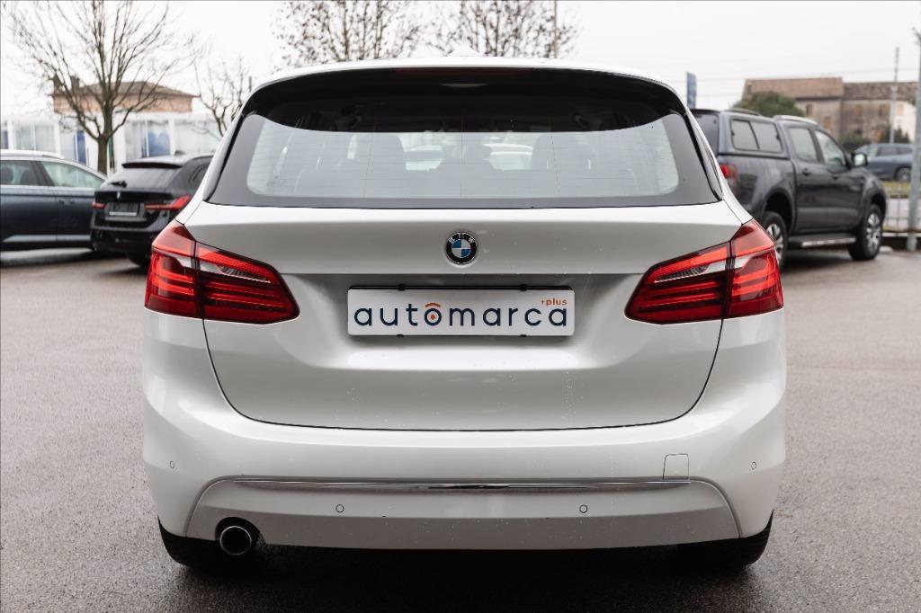 BMW 218d Active Tourer Luxury del 2016