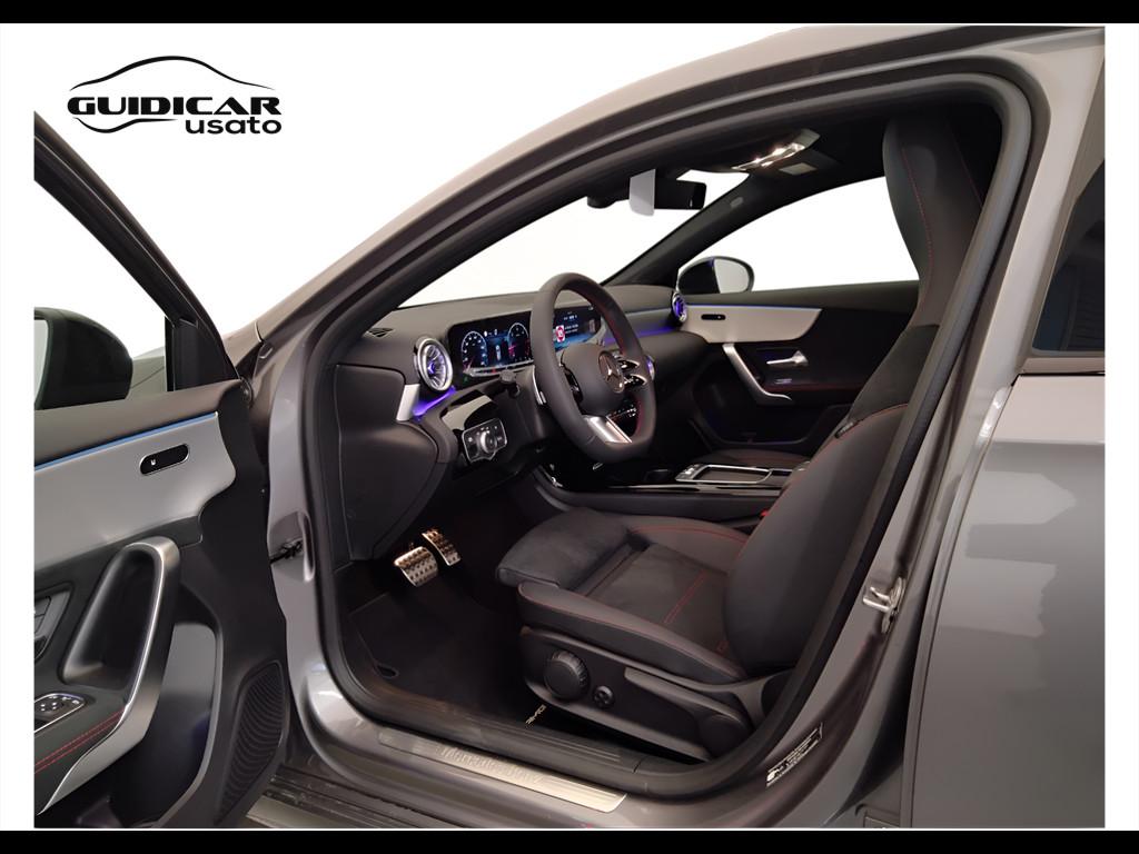 Mercedes-Benz Classe A - W177 2023 - A 180 d AMG Line Advanced Plus auto