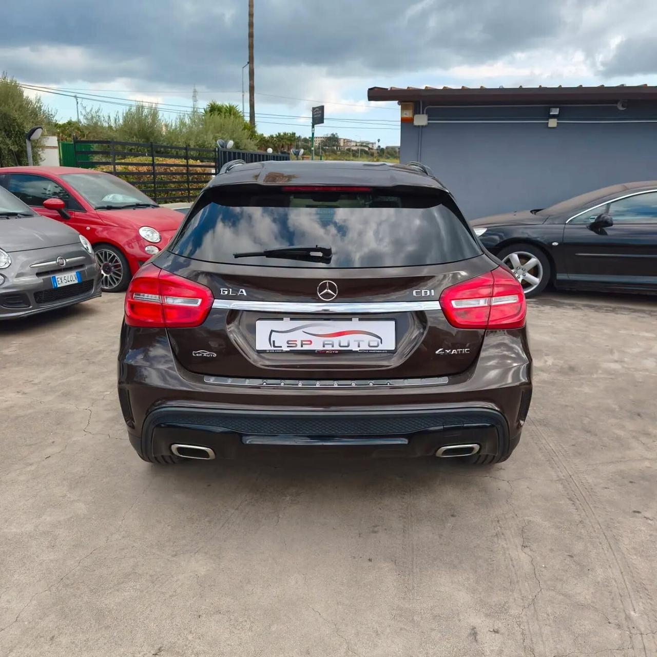 Mercedes-benz GLA 200 4matic PREMIUM AMG NIGHTPACK KM CERTIFICATI
