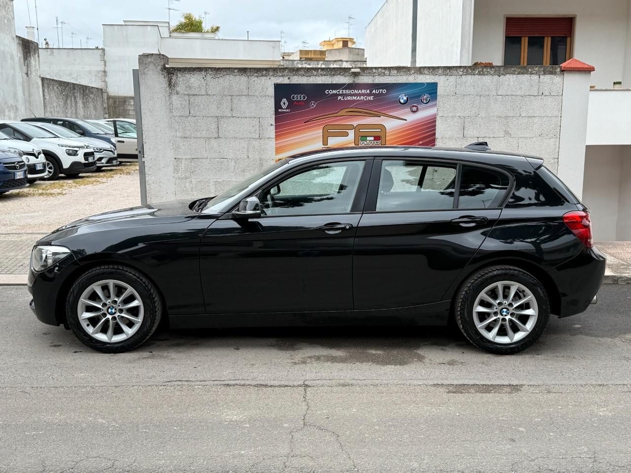 Bmw 116d 2.0 116CV 5p. NAVI SEDILI RISCALDATI 2012