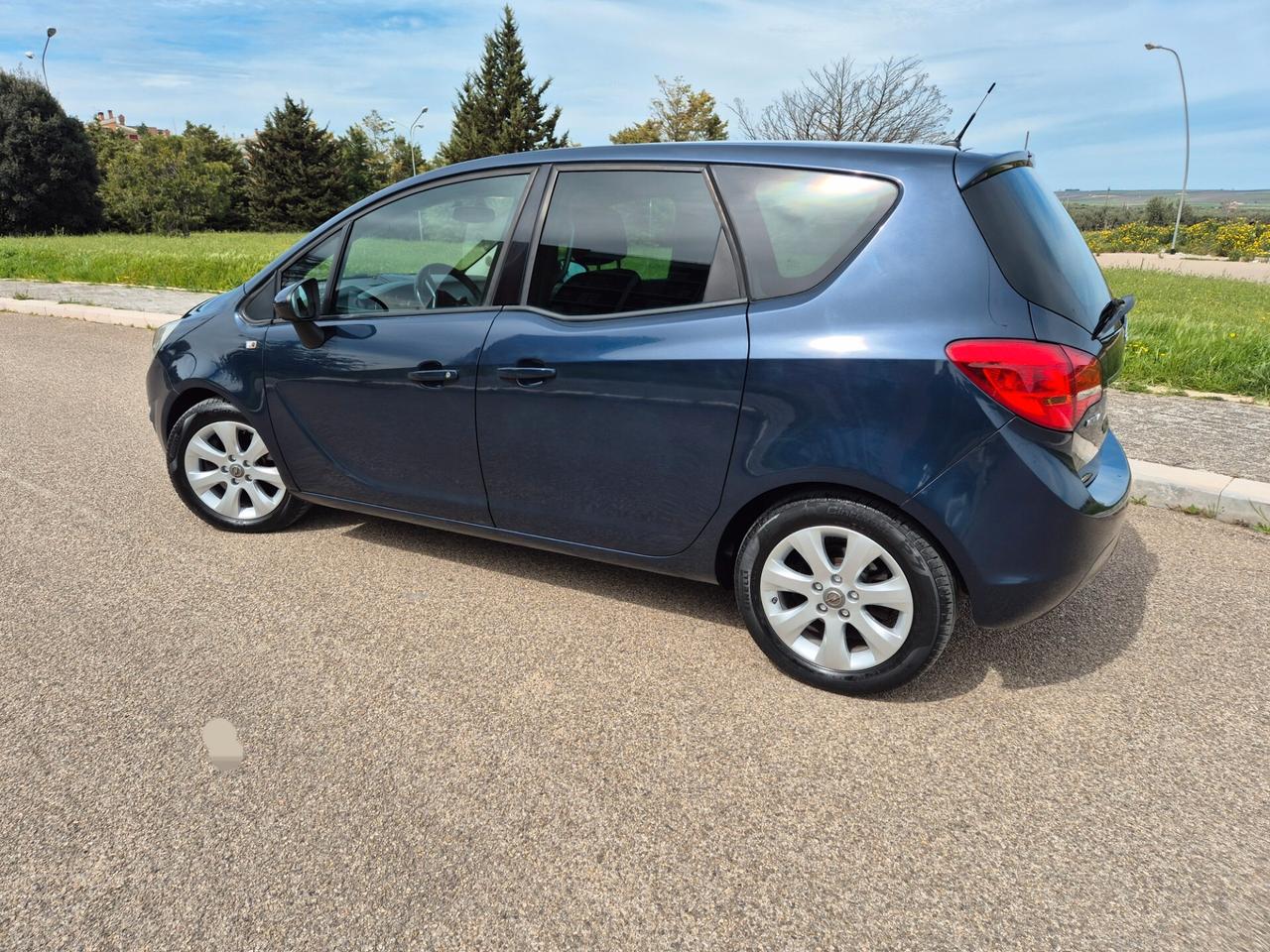 Opel Meriva 1.7 CDTI 110CV anno 2012
