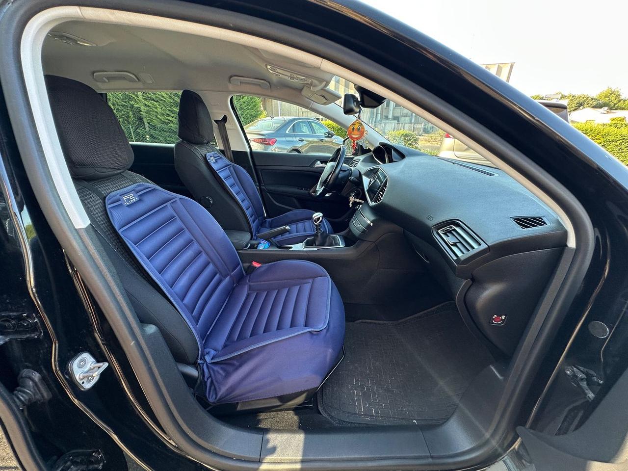 Peugeot 308 Allure 1.5 Blue HDI 130 #6489