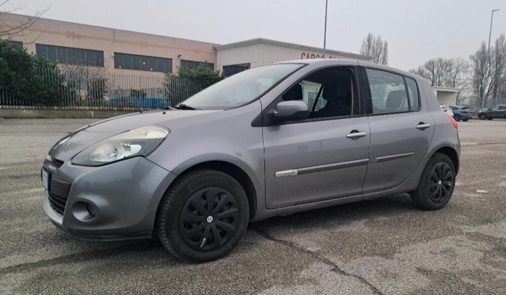 Renault Clio 1.2 16V 5 porte GPL Dynamique