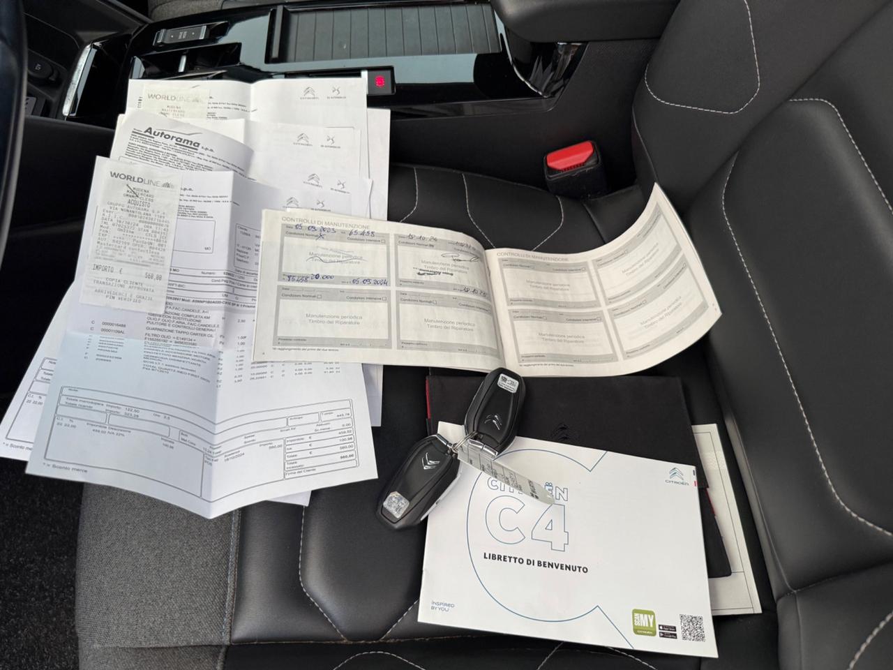 Citroen C4 PureTech 130 S&S EAT8 Shine