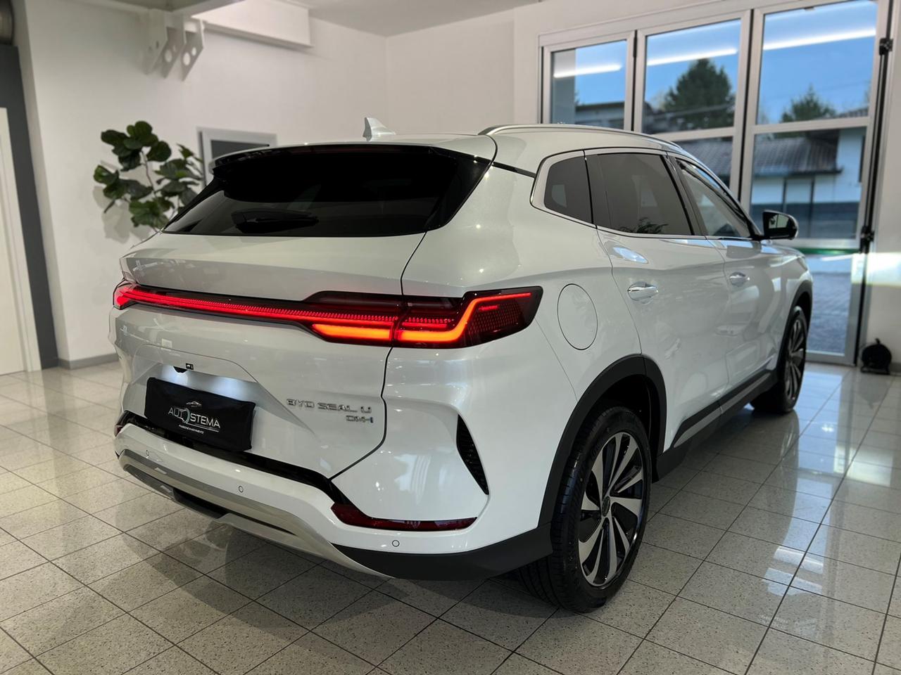 BYD Seal U DM-i U DMi 1.5 218 CV PHEV Boost - VARI COLORI!