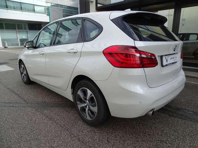 BMW 218 218d Active Tourer Advantage auto my15