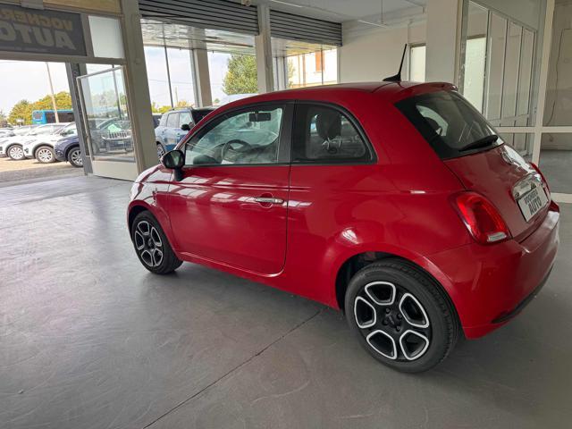 FIAT 500 1.0 Hybrid Red