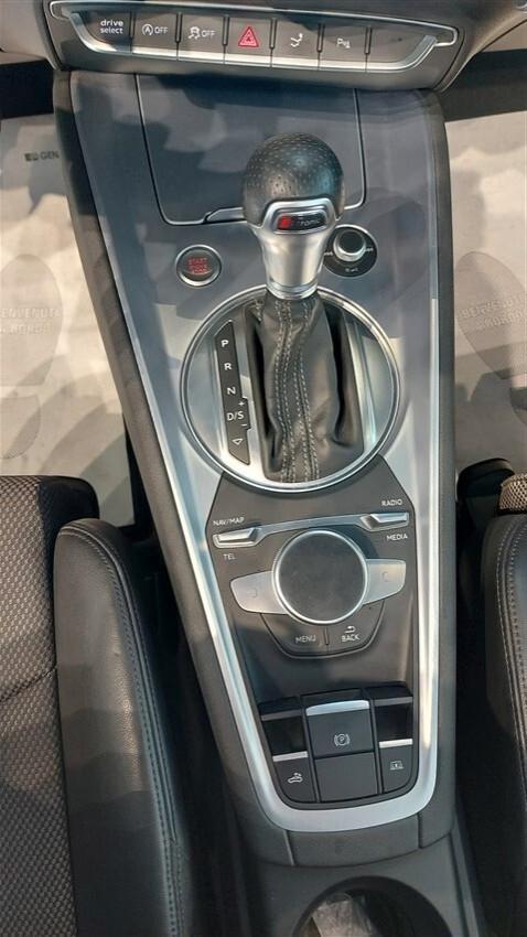 Audi TT Roadster 2.0 TFSI quattro S tronic