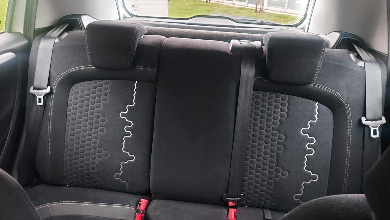 Fiat Punto 1.2 Lounge - Neopatentati