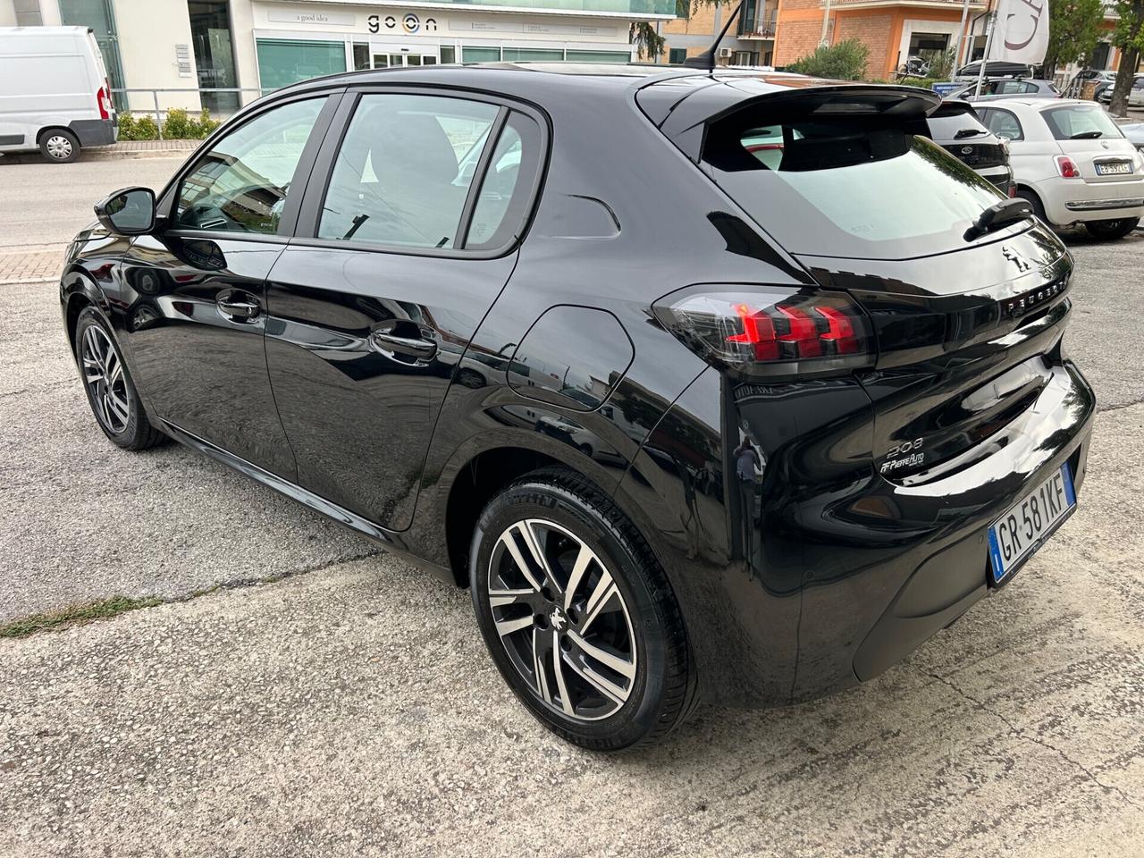 Peugeot 208 1.2 75 CV ( 30.000 KM) PARI AL NUOVO!!!