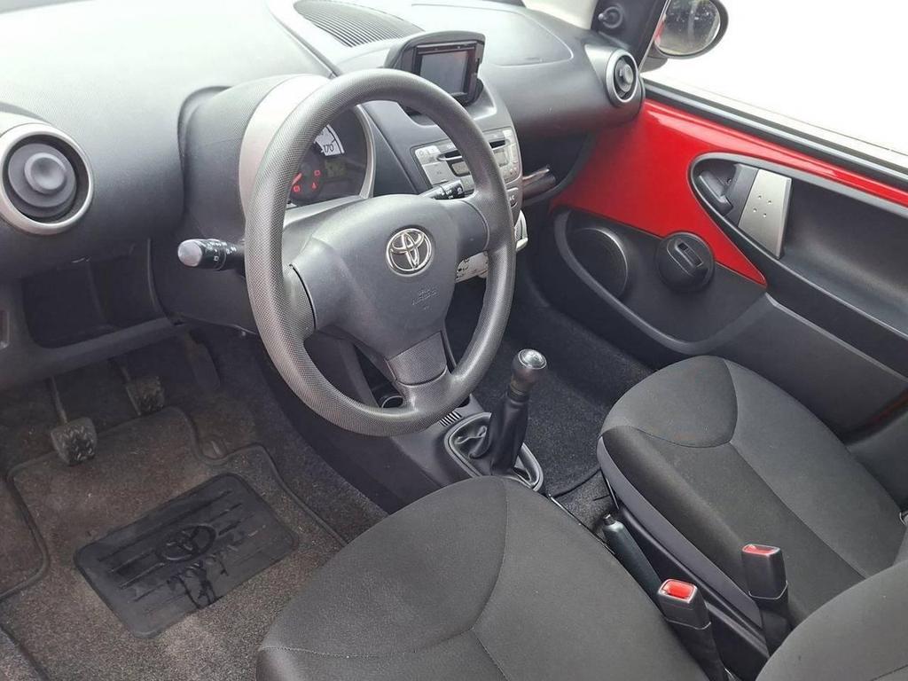 Toyota Aygo 5 Porte 1.0 VVT-i Active Connect