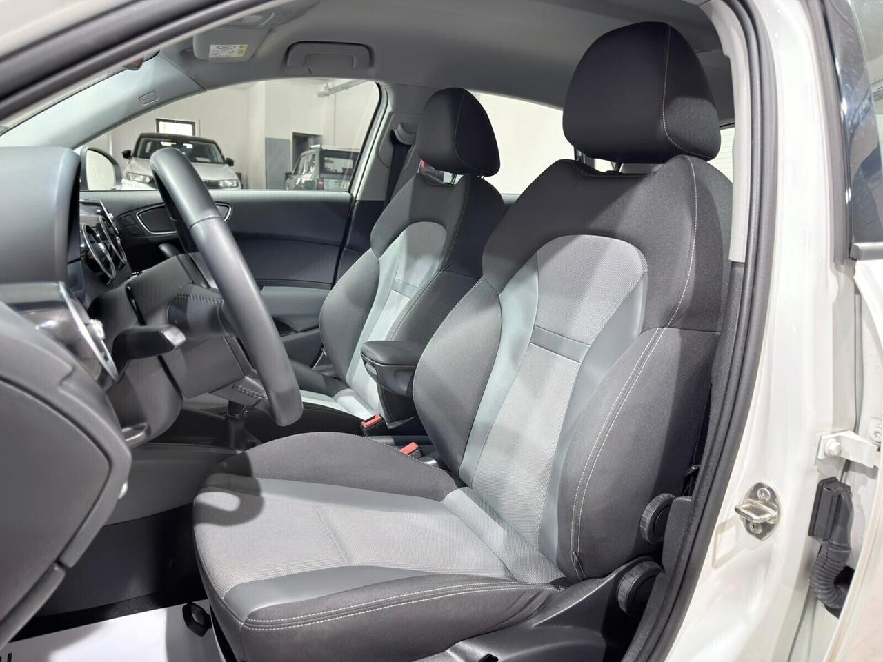 AUDI A1 SPORTBACK 1.4TDI 90cv ULTRA 2015 99.000km