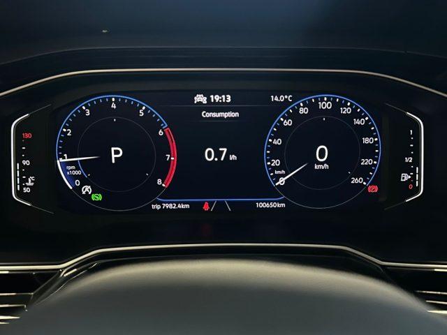 VOLKSWAGEN Polo 1.0 VI