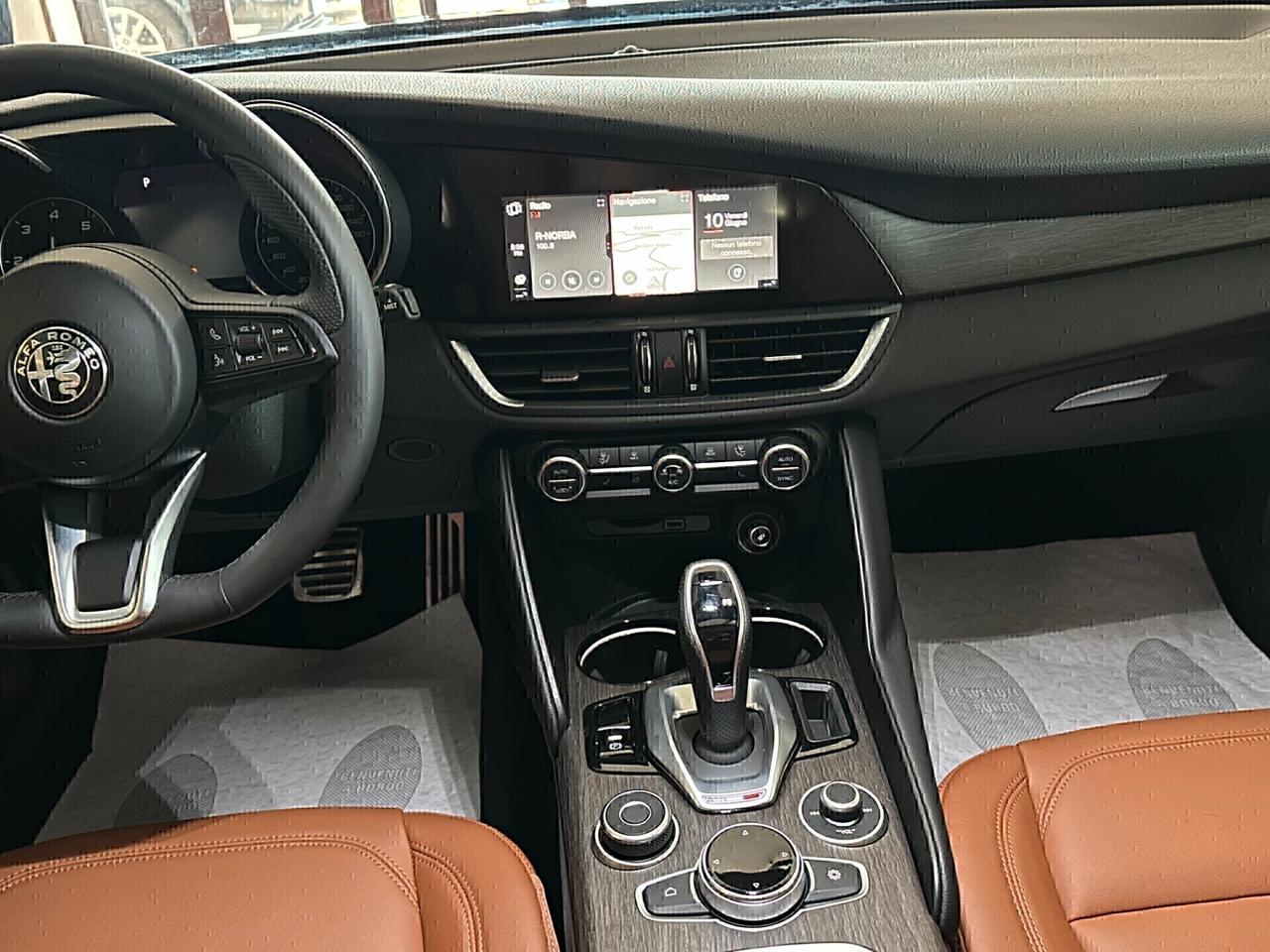 Alfa Romeo Giulia Q4 2.2 TURBODIESEL 210 cv. AT8 TI (KM 0)