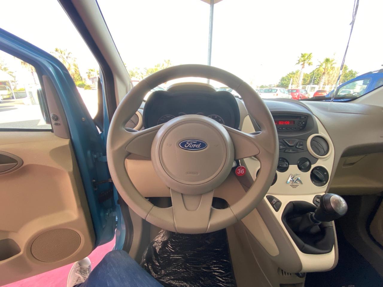 Ford Ka Ka 1.2 8V 69CV Titanium