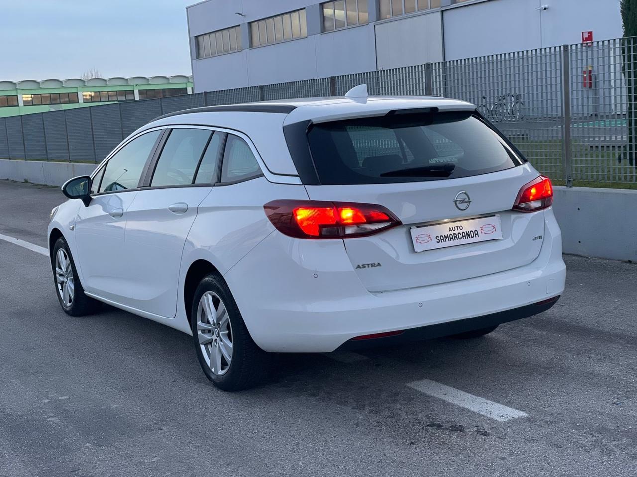 Opel Astra 1.6 CDTi 110CV 2016 Euro 6