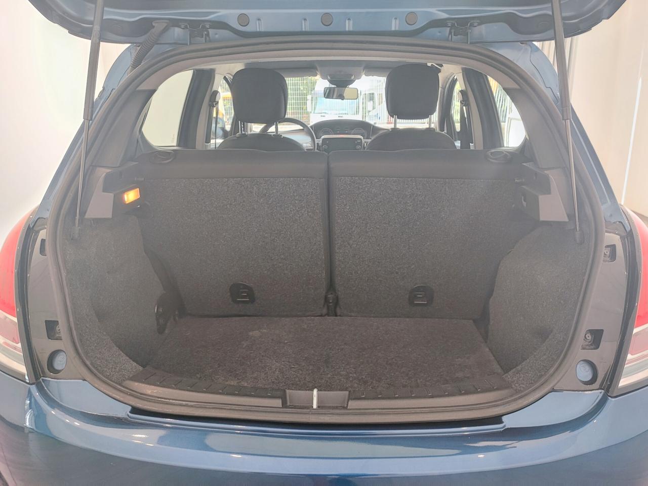 Lancia Ypsilon 1.0 FireFly 5 porte S&S Hybrid UnYca