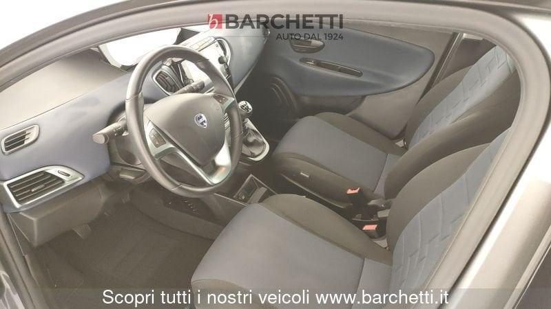 Lancia Ypsilon 1.0 FireFly 5 porte S&S Hybrid Platino