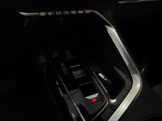PEUGEOT 3008 BlueHDi 130 S&S EAT8 Allure Pack tua da ?239,00