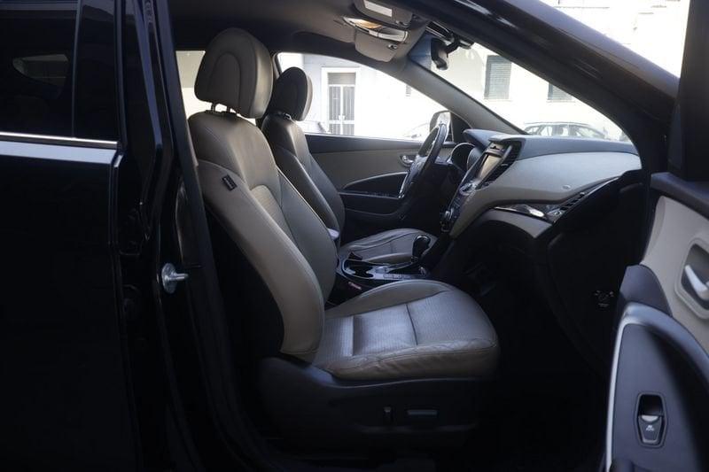 Hyundai Santa Fe Hyundai Santa Fe 2.2 CRDi 4WD A/T 197 cv Style Unicoproprietario