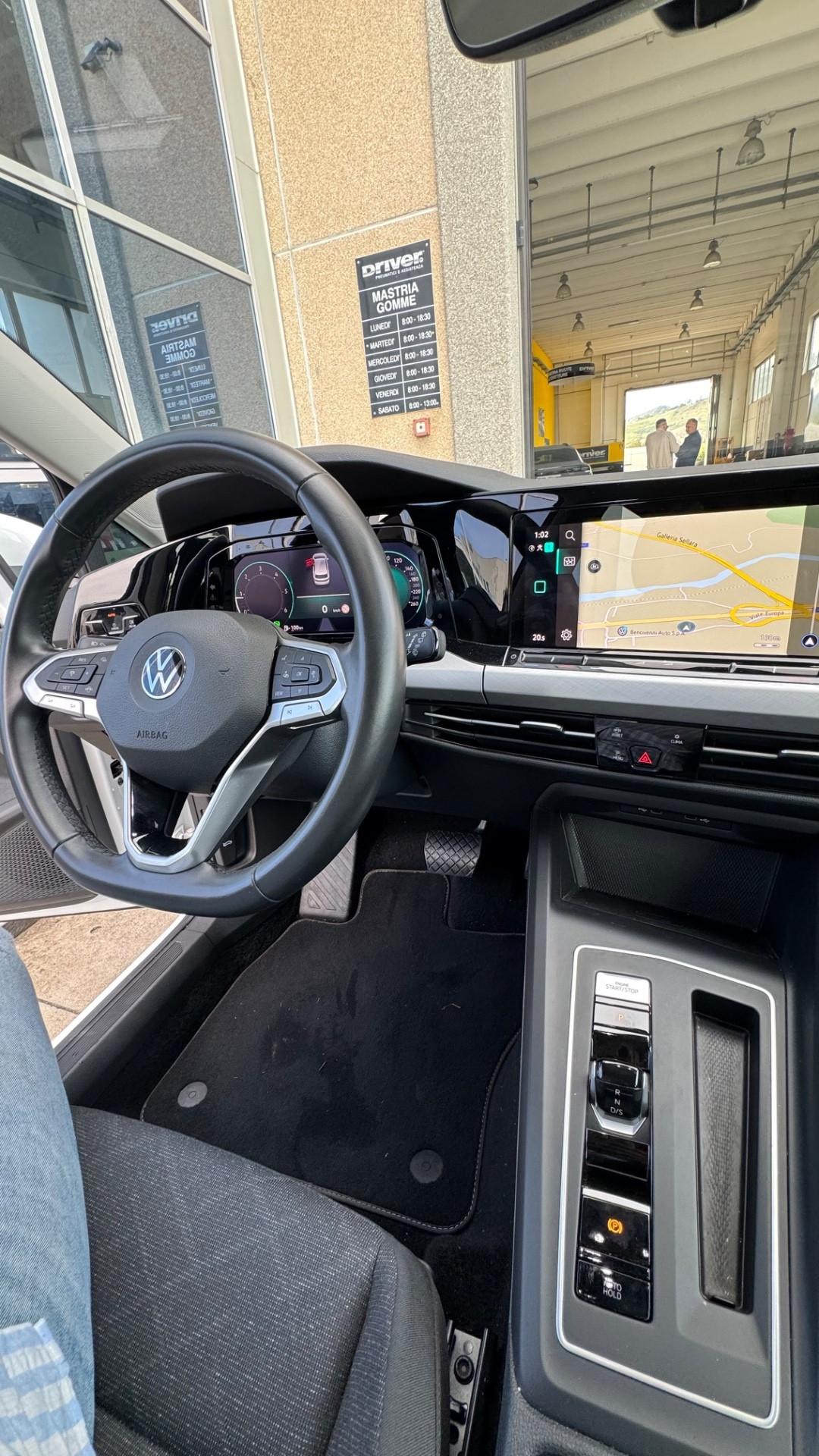 Volkswagen GOLF 2.0 TDI SCR LIFE DSG