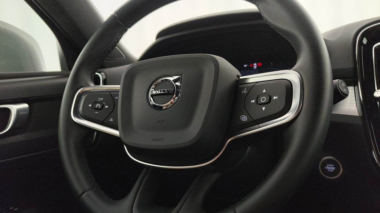VOLVO XC40 2.0 b3 Core auto